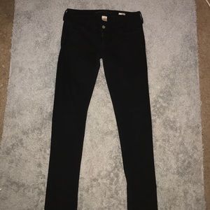 All black size 9 skinny jeans